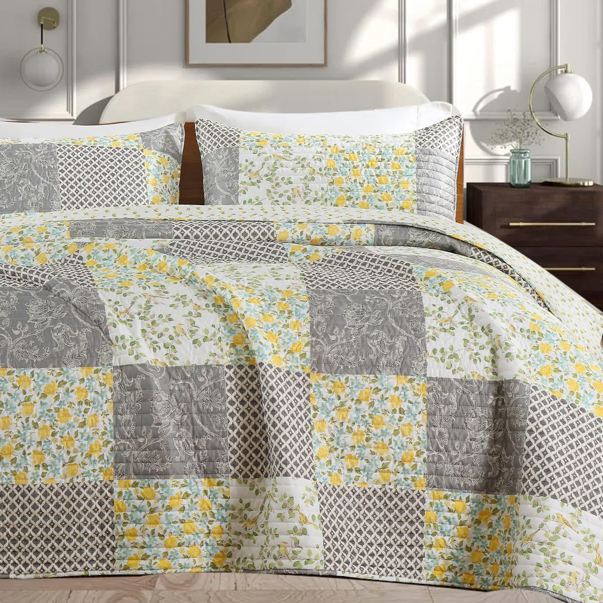 Floral Quilt Set